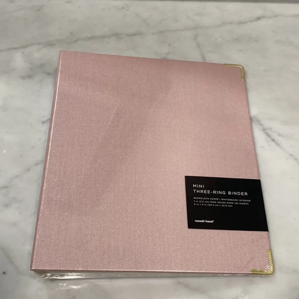 NWT Russell+Hazel Mini 1” Three Ring Binder in Peony Pink